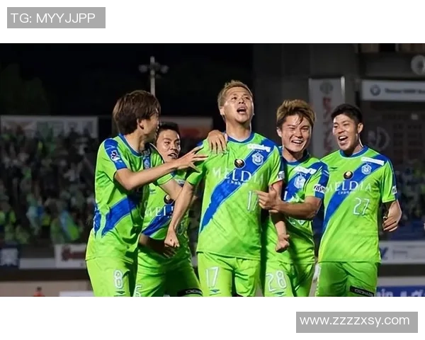 广岛三箭迎战湘南海洋全力争胜展现足球魅力与团队精神 广岛三箭迎战湘南海洋全力争胜展现足球魅力与团队精神